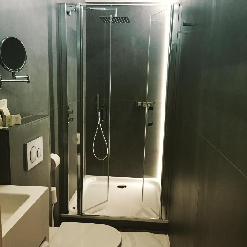 Junior Suite image 2