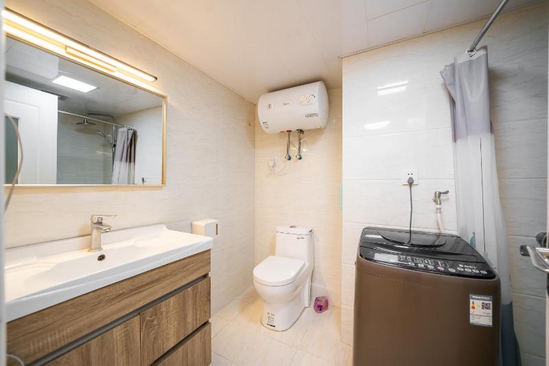 Shanghai Hills & Lotus Home Base near NECC & Hongqiao railway station suitable for Family&Business - image 16