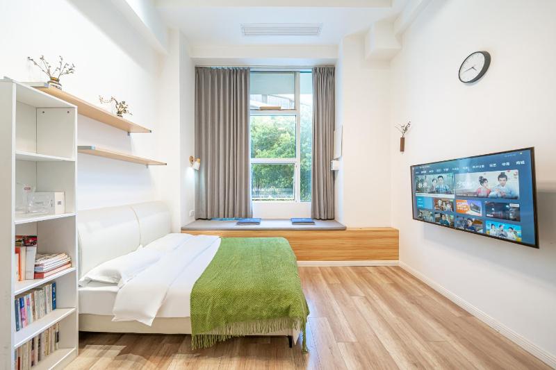 Shanghai Hills & Lotus Home Base near NECC & Hongqiao railway station suitable for Family&Business - image 12
