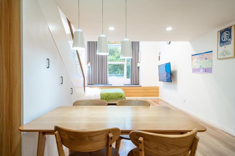 Shanghai Hills & Lotus Home Base near NECC & Hongqiao railway station suitable for Family&Business - image 2