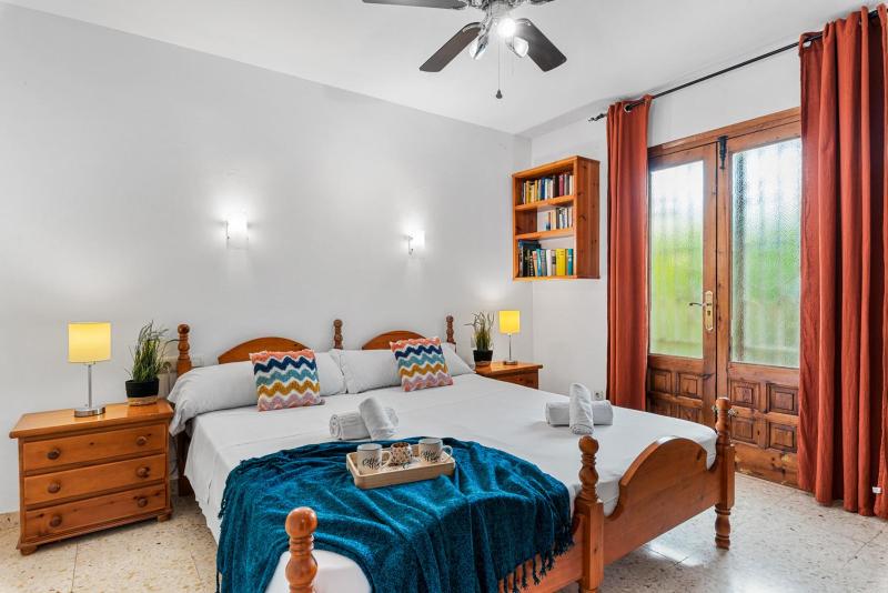 Villa Axel - PlusHolidays - image 25