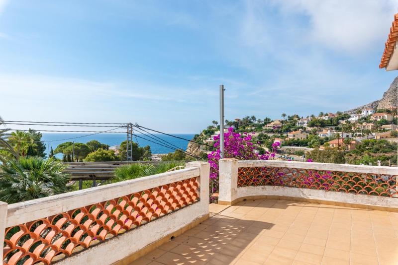 Villa Axel - PlusHolidays - image 31