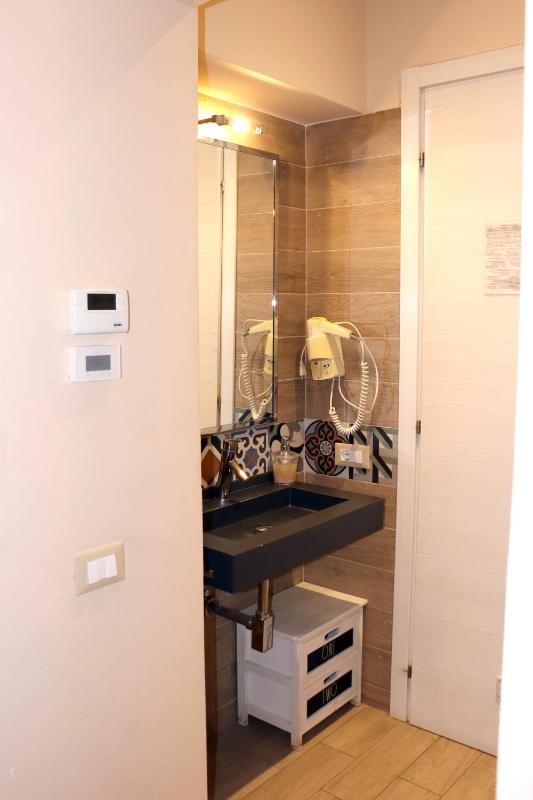 ALBERGO LOCANDA DIANA - image 11