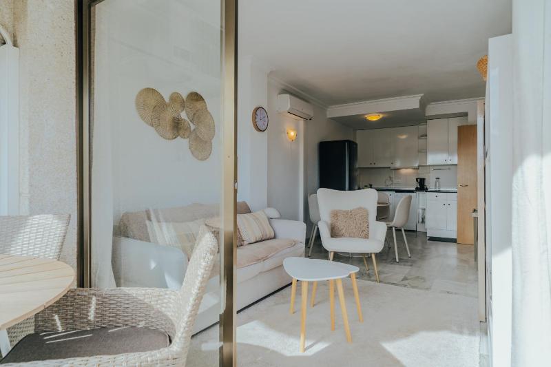 WELCS APARTAMENTO 208 EMP cerca de la playa - image 3