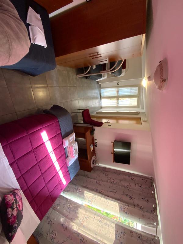 Family Room image 1
