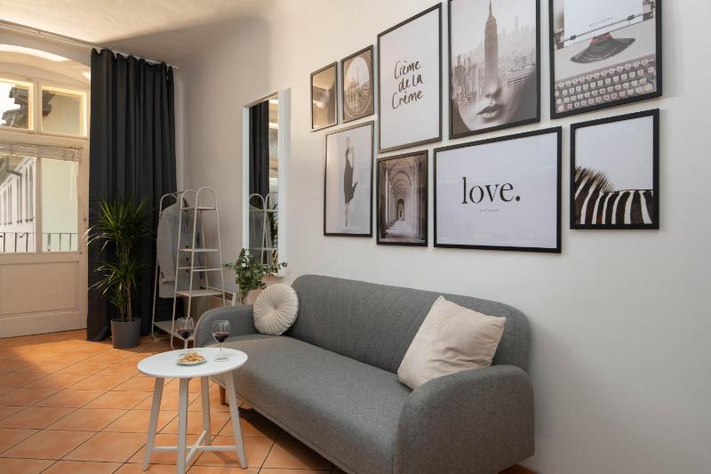 Enjoy Downtown Boutique Apartments #12 by goodnite cz - image 43