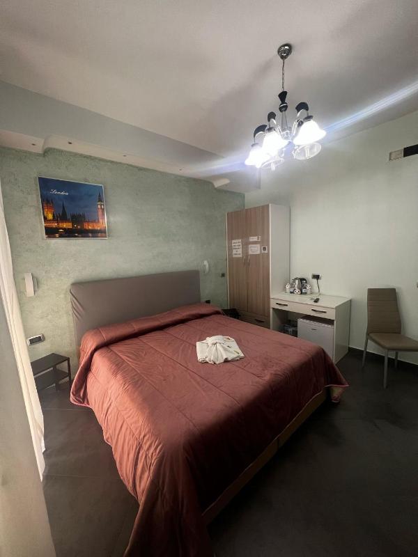 Premium Quadruple Room image 2