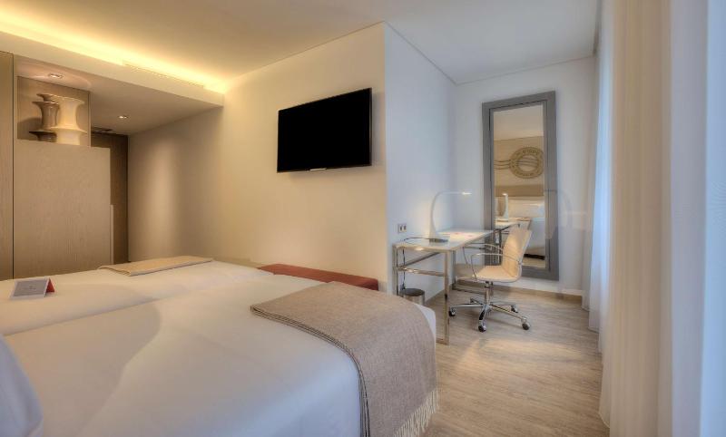 NH Collection Porto Batalha - image 6
