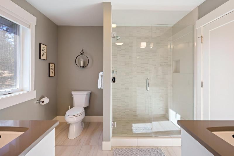 Hillside Haven - image 32