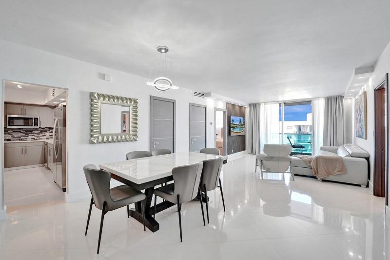 Luxury Oceanfront 3 Bedroom condo on the beach 16 Floor - image 29