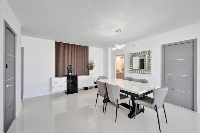 Luxury Oceanfront 3 Bedroom condo on the beach 16 Floor - image 25