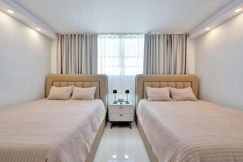 Luxury Oceanfront 3 Bedroom condo on the beach 16 Floor - image 7