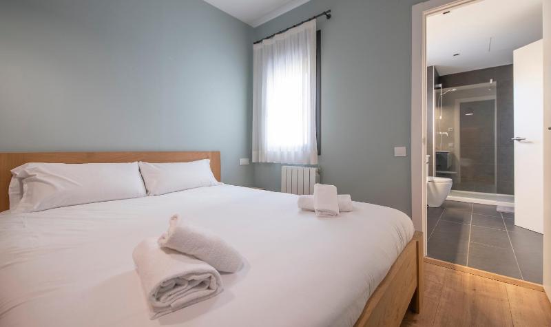 Central One bedroom apartment You Stylish Apartments - image 12