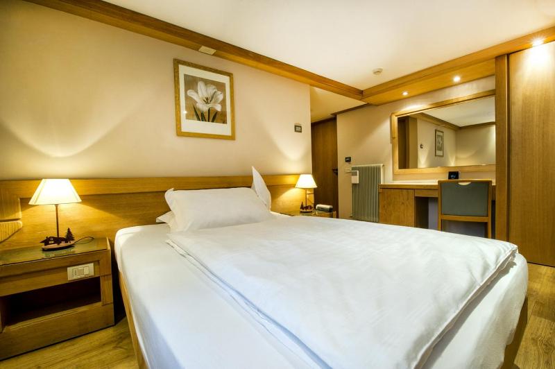 Single Room image 1