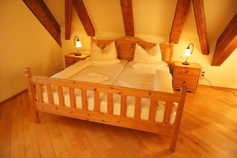 Deluxe Double Room image 3