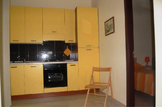 One-Bedroom Apartment image 3