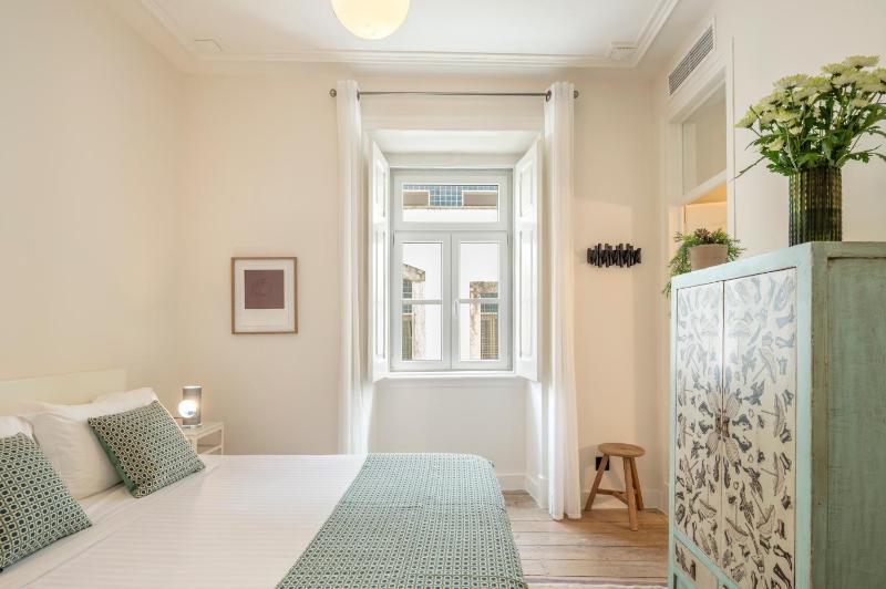 Standard Double or Twin Room image 2