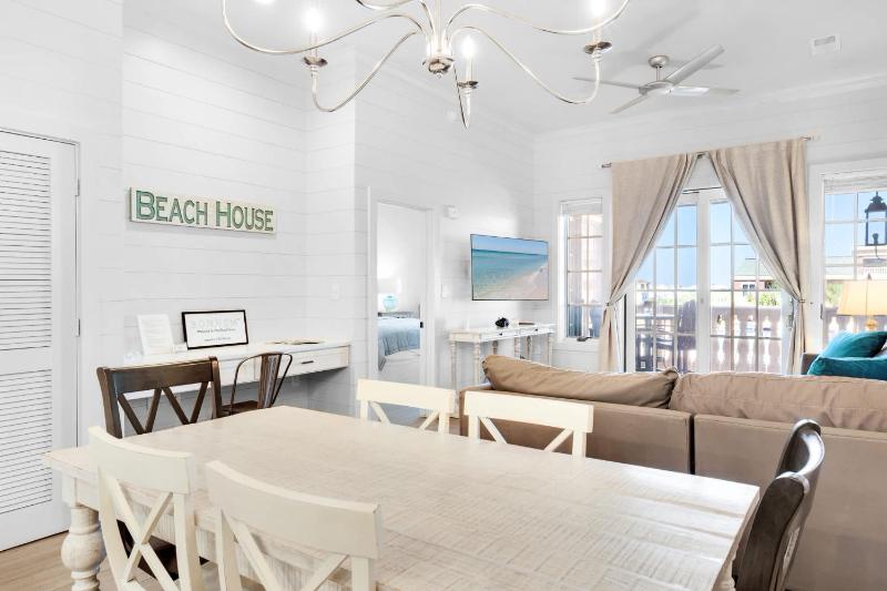 The Village Happy Life Condo - Private Beach Access Pool & Hot Tub - image 47