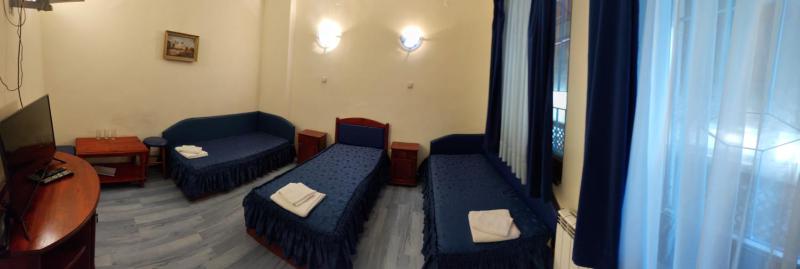 Triple Room image 4