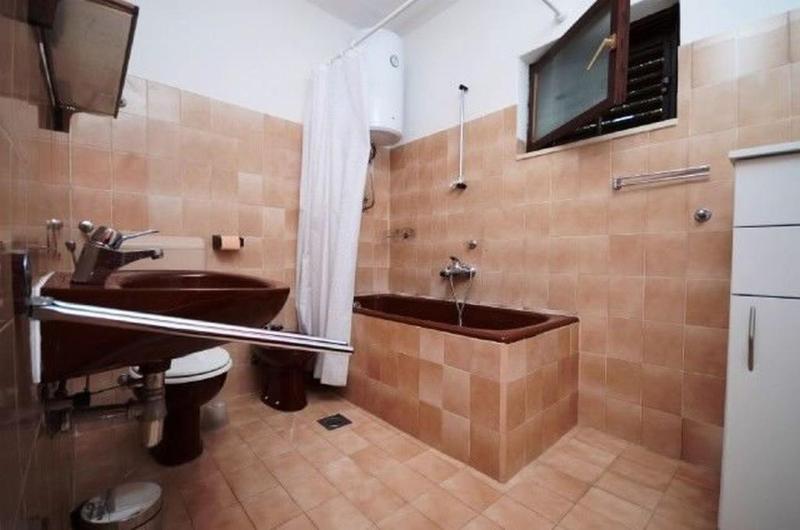 Two-Bedroom Apartment image 2