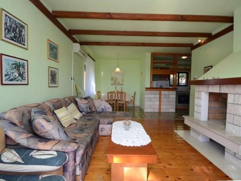 Two-Bedroom Apartment image 4