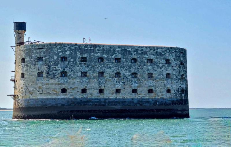 Nice Apartment In La Rochelle With Wifi - image 5