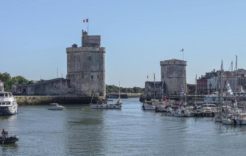 Nice Apartment In La Rochelle With Wifi - image 14