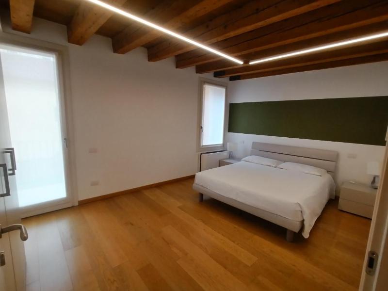 Superior One-Bedroom Apartment with Balcony image 4