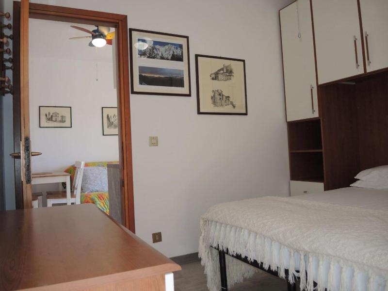 Colourful flat with balcony in Bibione - image 8