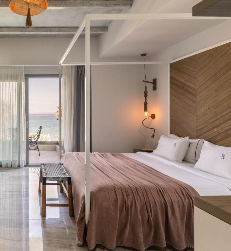 Double Suite Sea View image 3