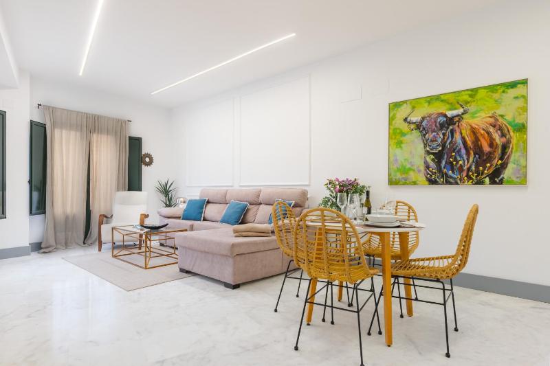 Panther Home Francos - image 14