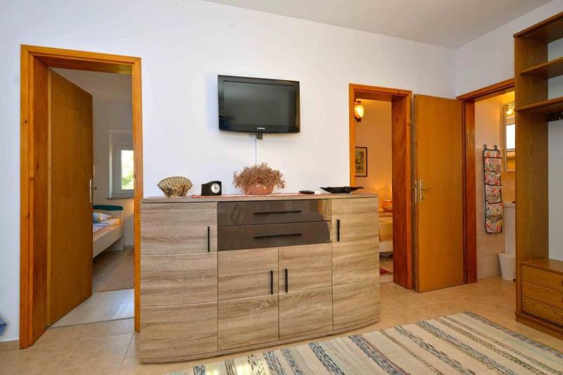 Apartment Pia Murter - image 4