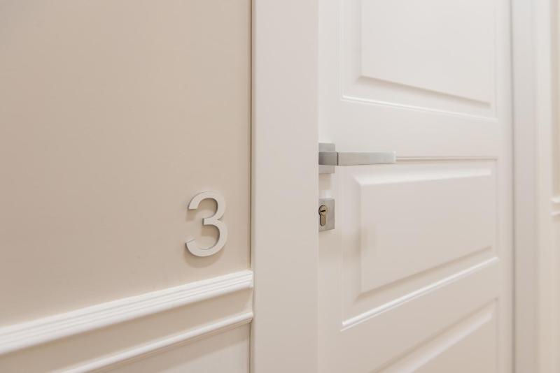 Five Boutique Rooms - image 15