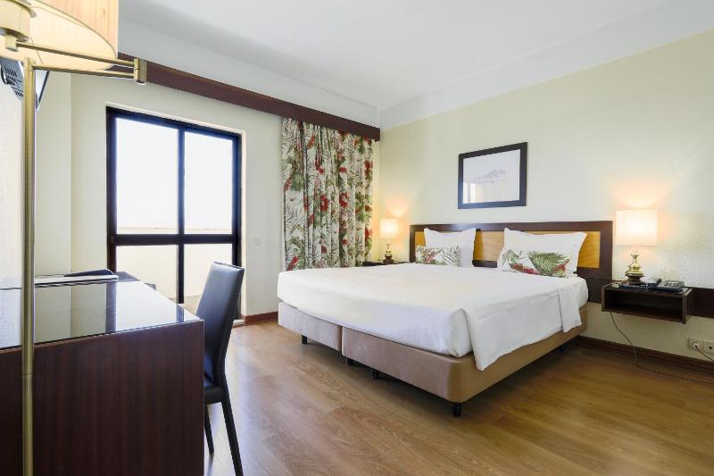 Double Room with Romantic Package  image 1