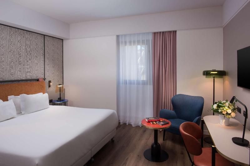 Standard Double or Twin Room image 1