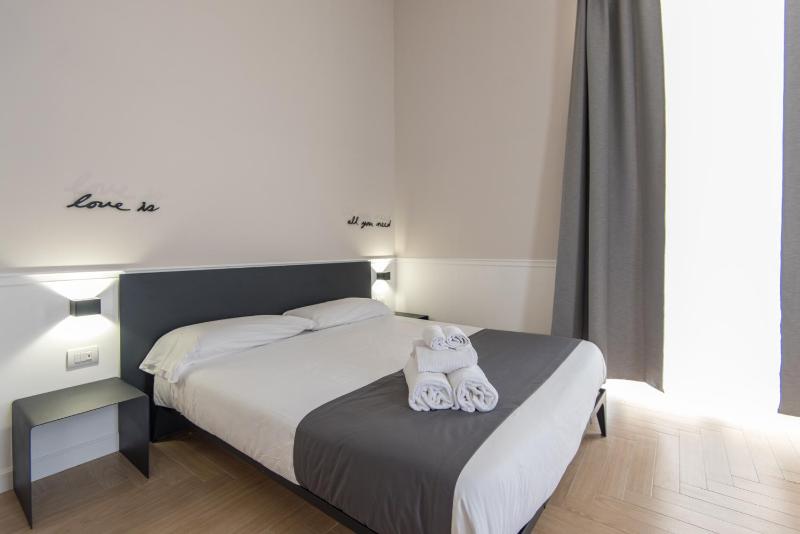 Five Boutique Rooms - image 6