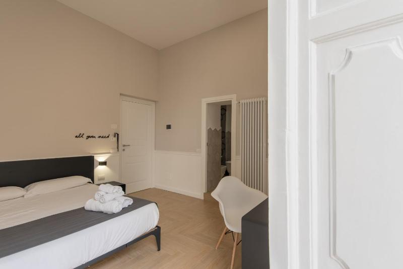 Five Boutique Rooms - image 2