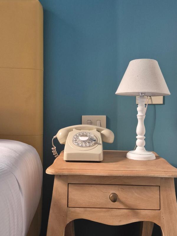 Classic Single Room image 4