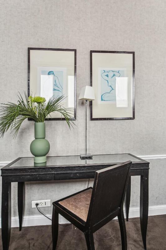 Two Connecting Double Rooms (5 people) image 4