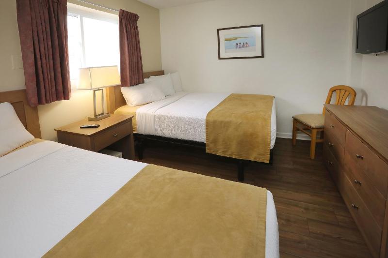 Efficiency Suite with Sofa Bed - No View  image 2