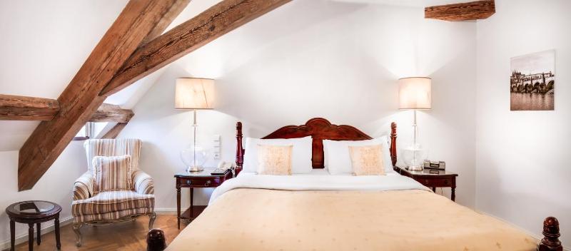 Superior Double or Twin Room image 3