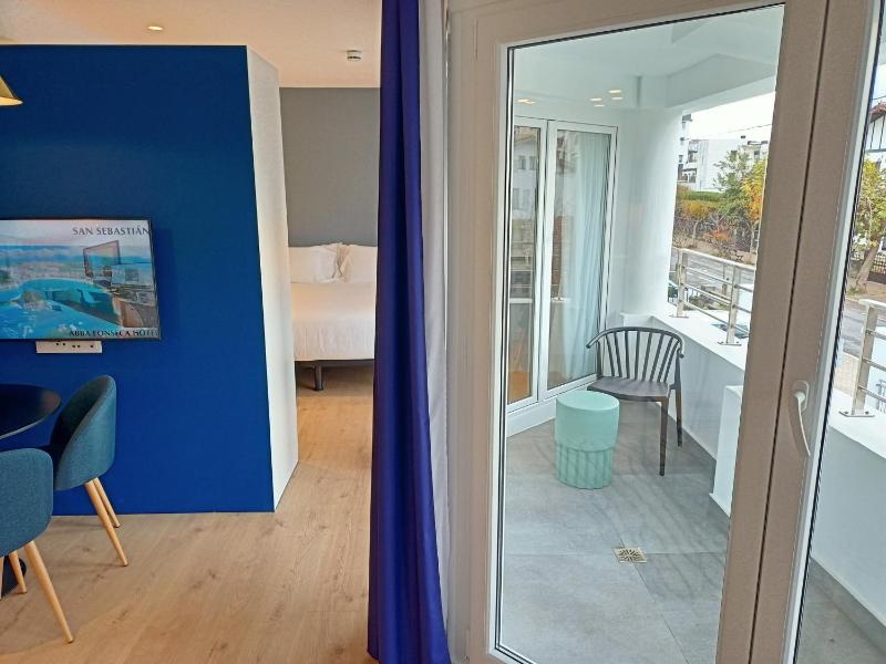 abba Apartments Playa de Gros San Sebastián - image 34