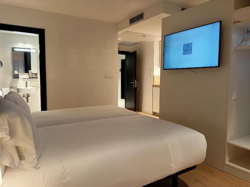 abba Apartments Playa de Gros San Sebastián - image 25