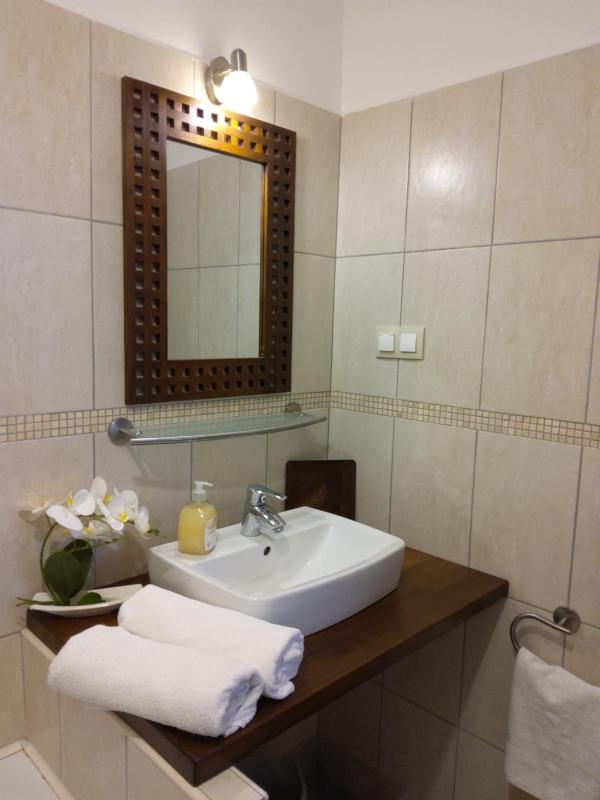 Deluxe Apartment image 2