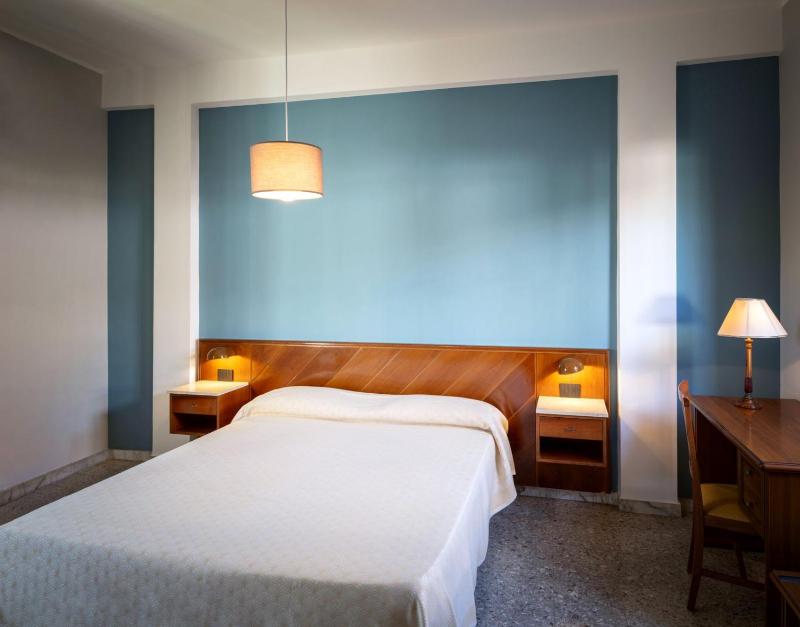 Economy Double Room - Ground Floor image 4