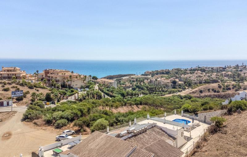 Beach Front Home In Las Lagunas De Mijas - image 45