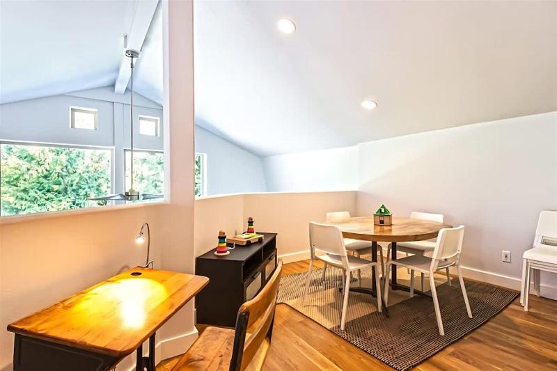 Apartment image 4