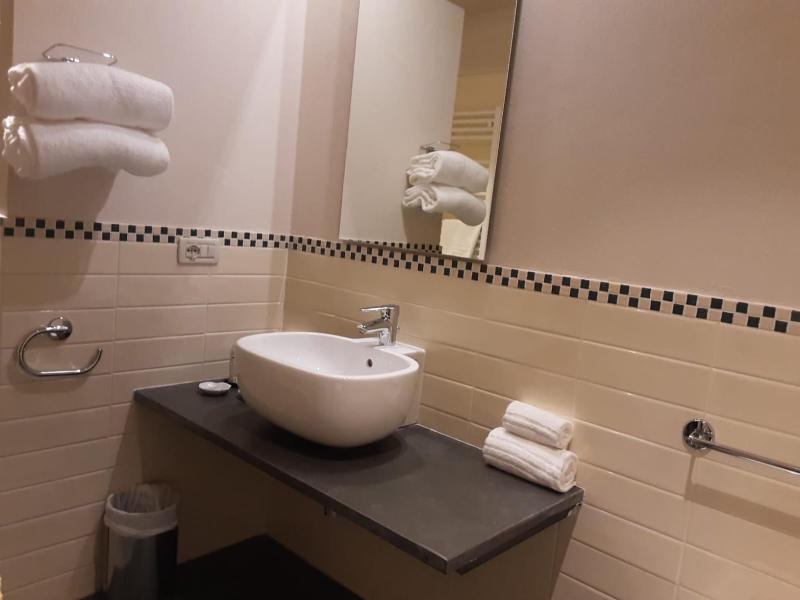 Superior Double Room image 2