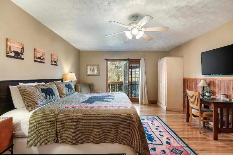 Powder Springs image 3