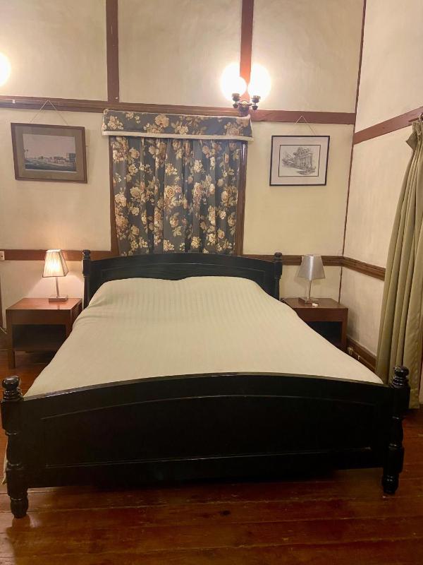 Oasis Guesthouse - image 17